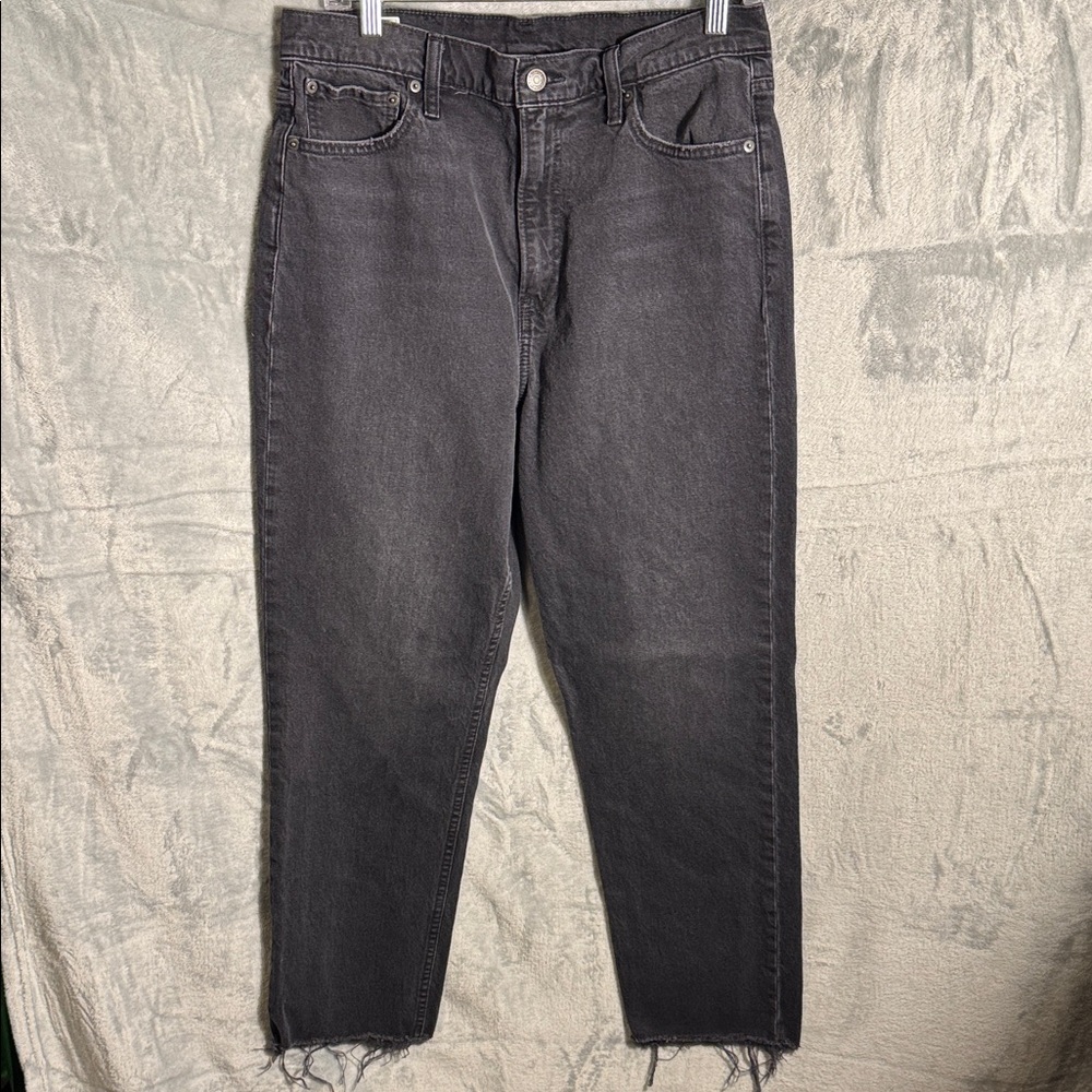 Gap Jeans women’s cheeky straight high rise side 14 R / 32 black cropped raw hem